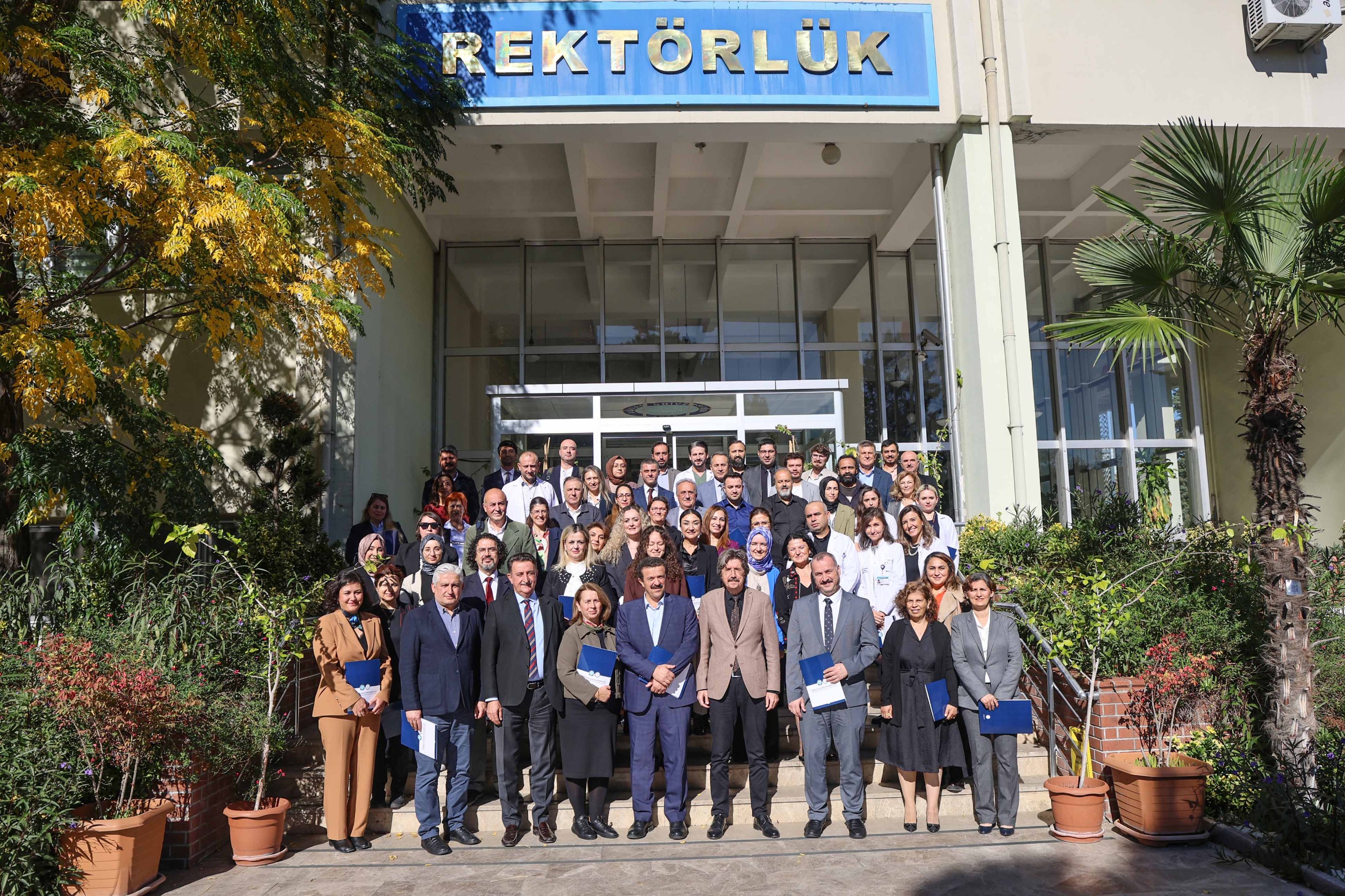  d79c1930-0a23-4557-86a0-85c40b10dc35